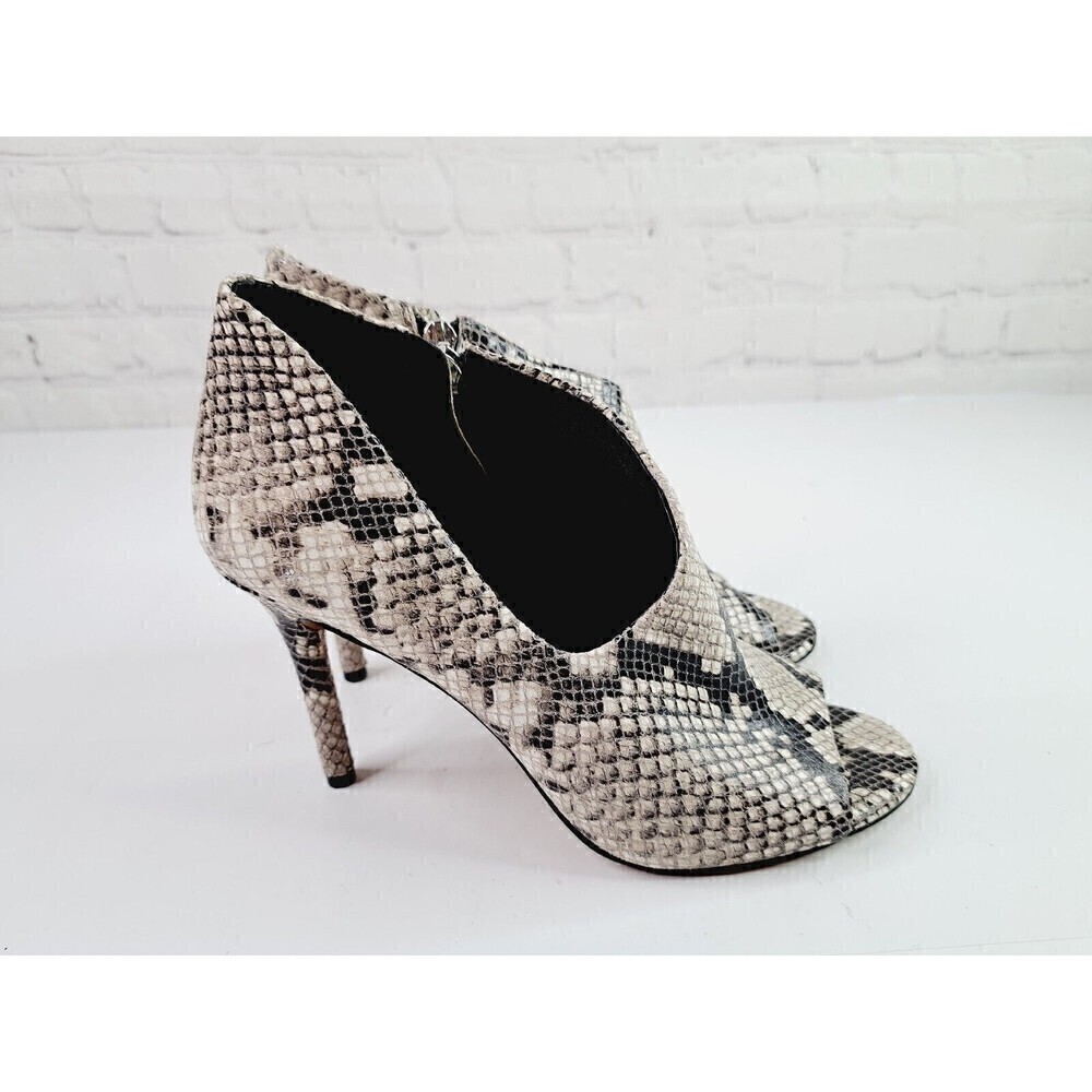 VINCE Camuto Careeta Women's Snake Print Open Toe Booties Pumps Shoes Sz 6.5